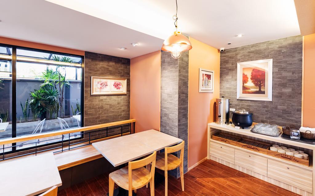 Baron Residence Bangkok Luaran gambar