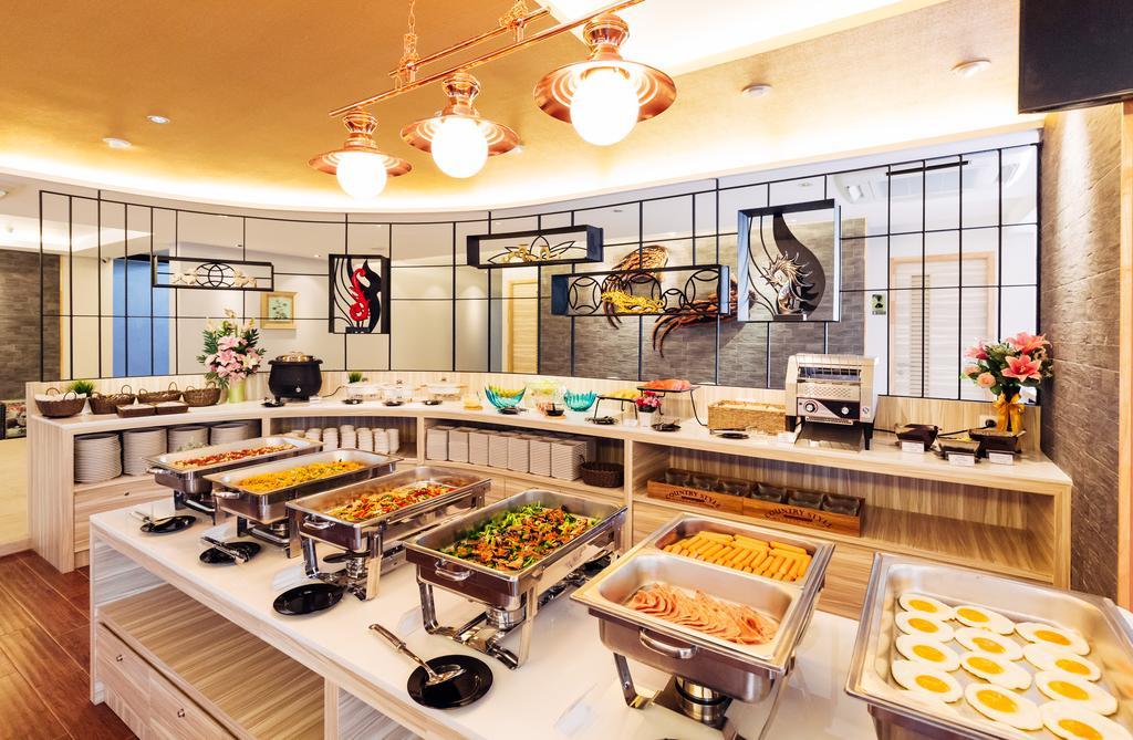 Baron Residence Bangkok Luaran gambar